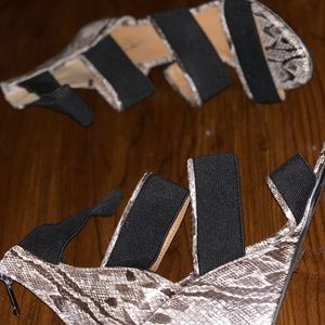 Wedge snake skin print sandals
